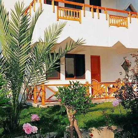 Antik Garden And Antik Otel Avsallar