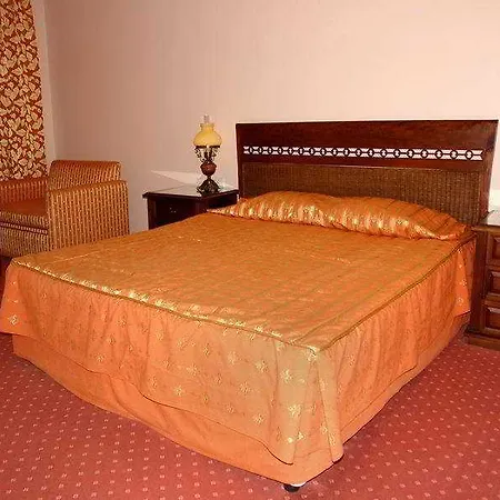 Antik Garden And Antik 3* Avsallar