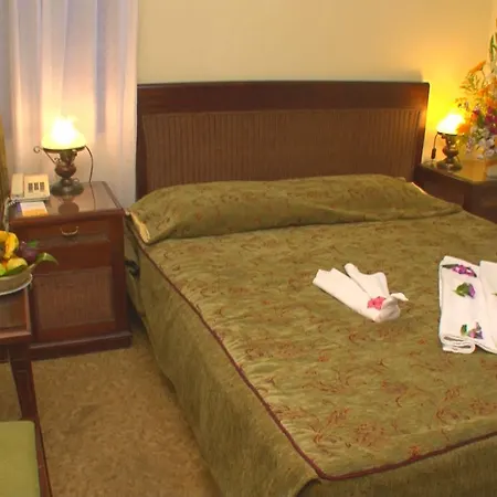 Antik Garden And Antik Otel Avsallar