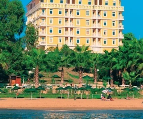 Hotel Antik Garden And Antik 3*