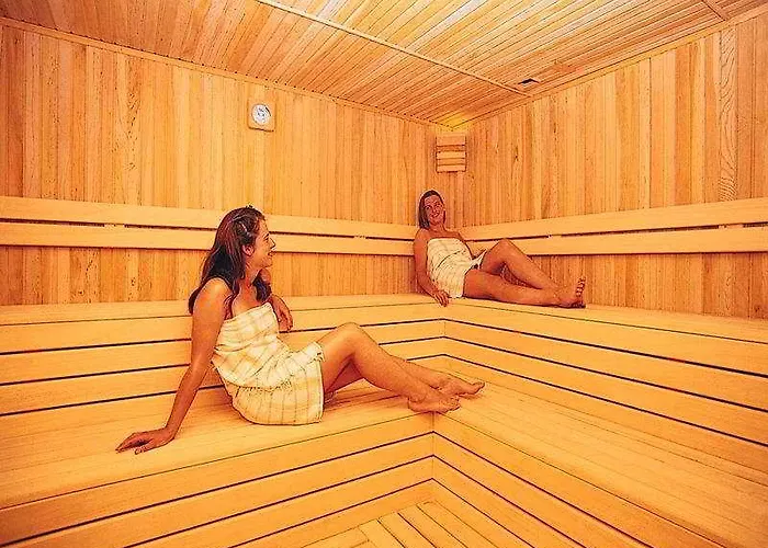 Hotel Antik Garden And Antik 3*