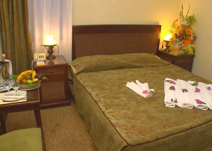 Antik Garden And Antik Hotel Avsallar